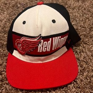 Vintage Red Wings Hat